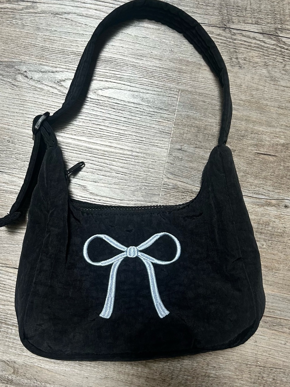 Baggu UO blue embroidered RIBBON 🎀 Mini Shoulder Bag BLACK Limited Edition!